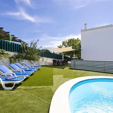 Meco's Village Villa *